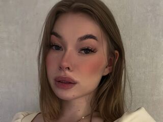 EsmaEmberton's Watch live cam girls online Profile Image